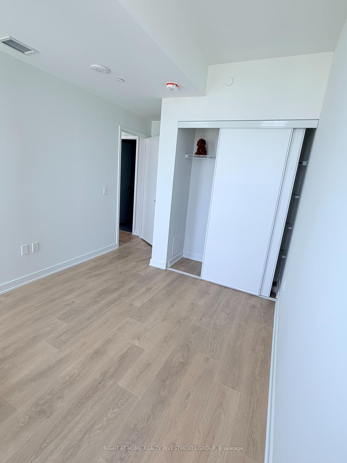 1 Fairview Road Unit 2902 photo 18
