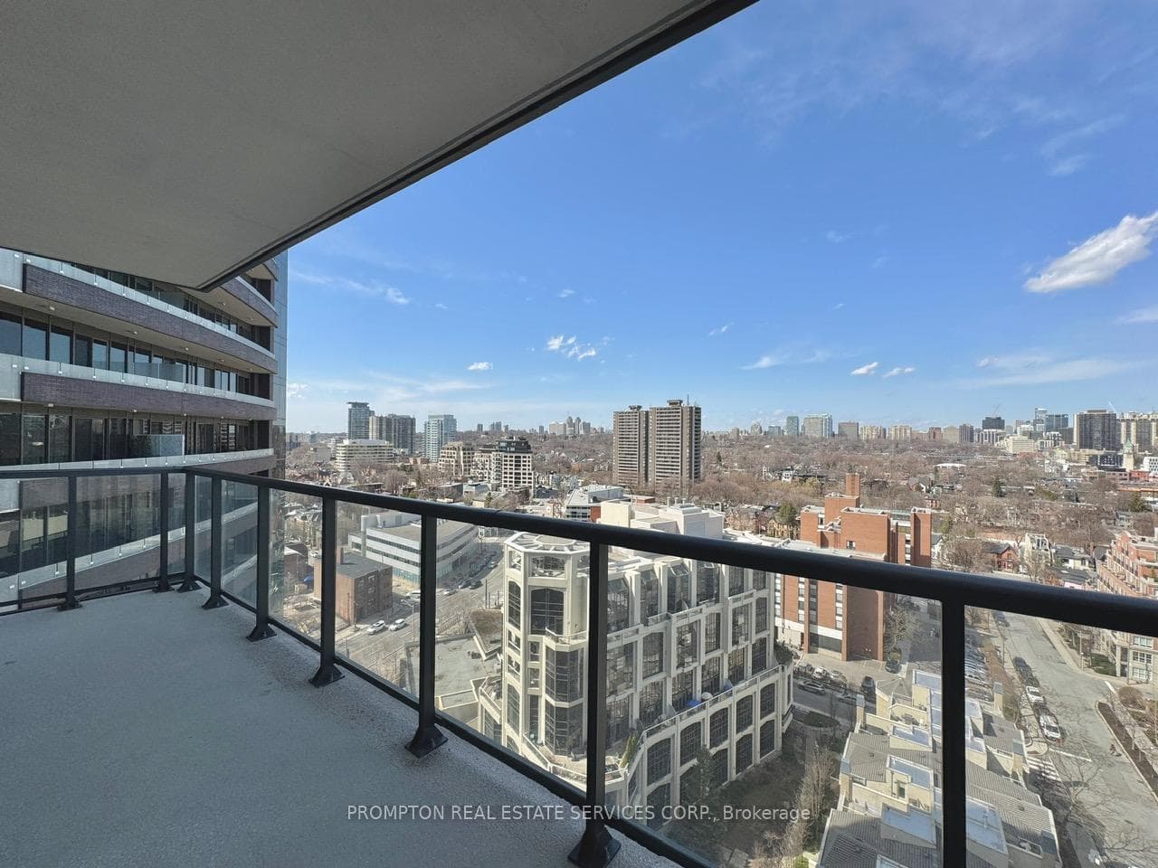 32 Davenport Road Unit 1502 photo 19
