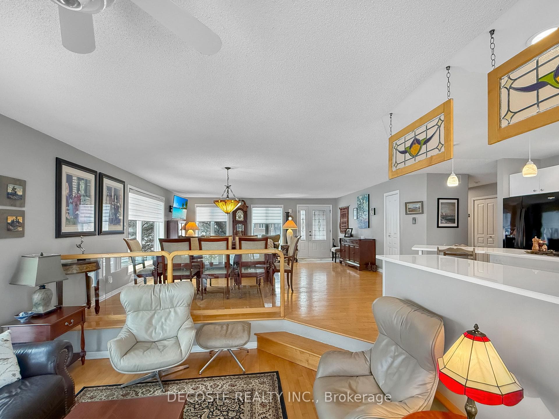 6298 Maclean Court photo 21