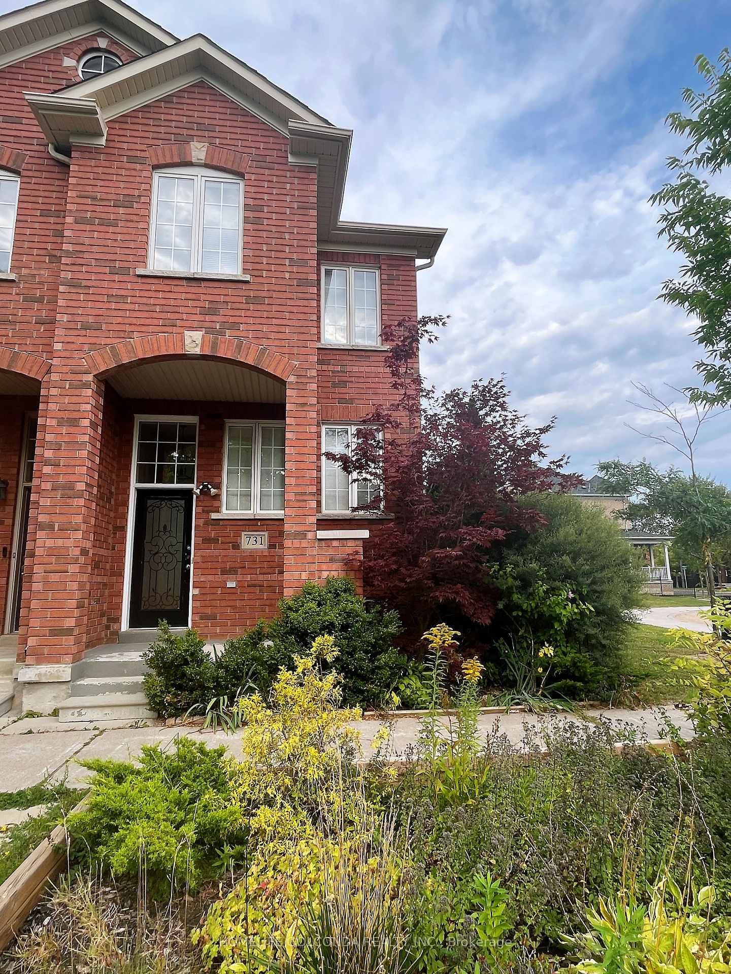 731 Cornell Rouge Boulevard photo 2