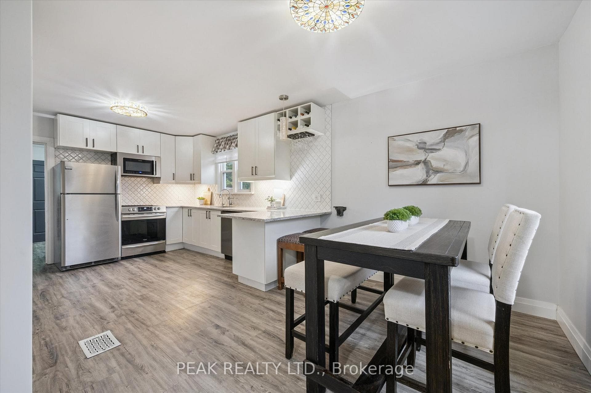 145 Bridgeport Road photo 15