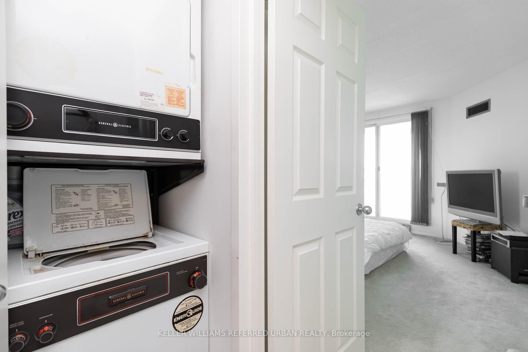 77 Harbour Square Unit 2910 photo 26