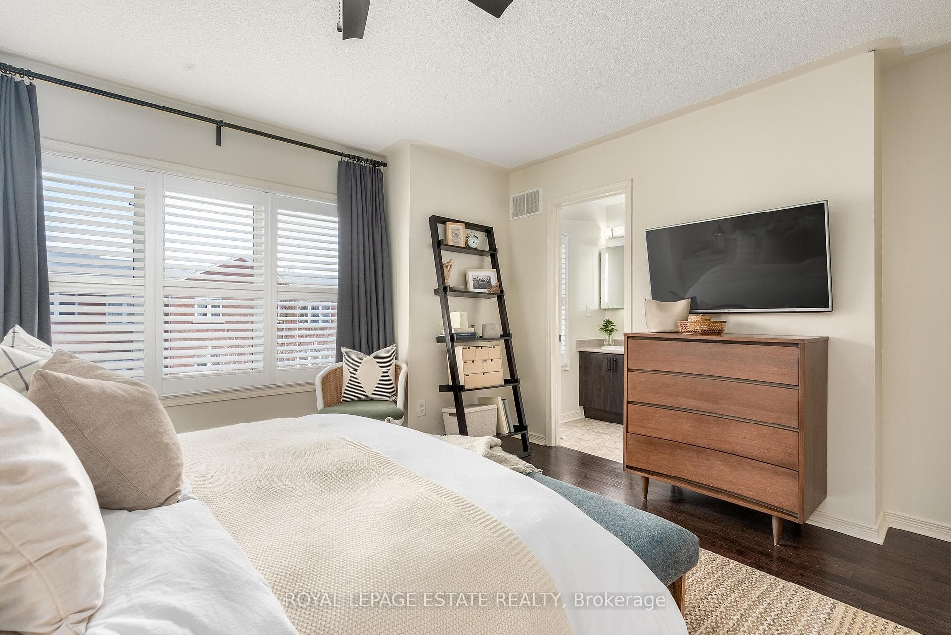 6 Curran Hall Crescent photo 36