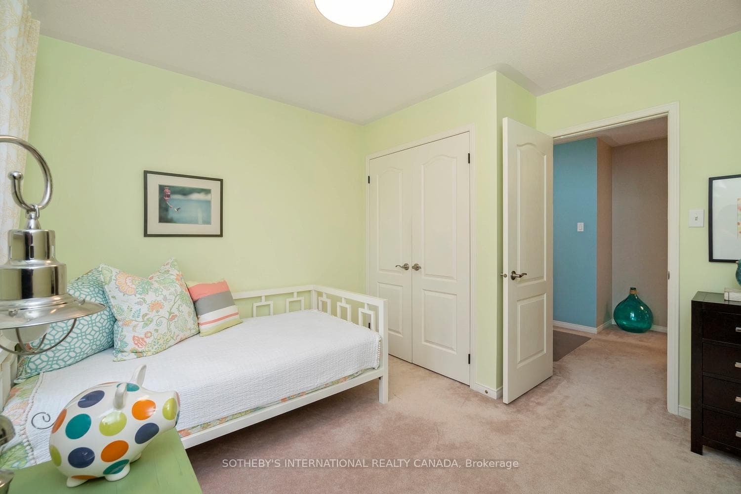 114 Strandmore Circle photo 44
