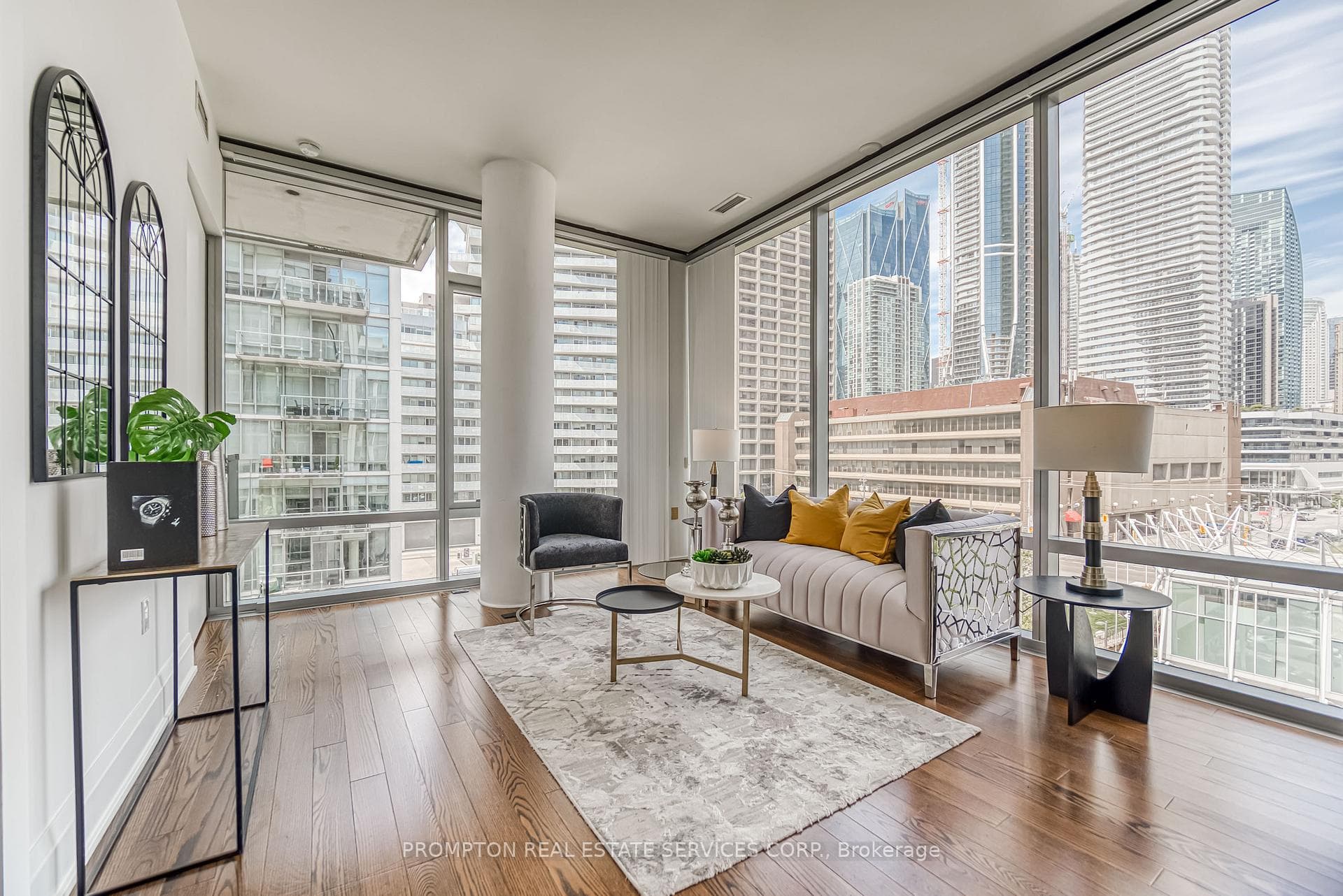 39 Queens Quay Unit 503 photo 15