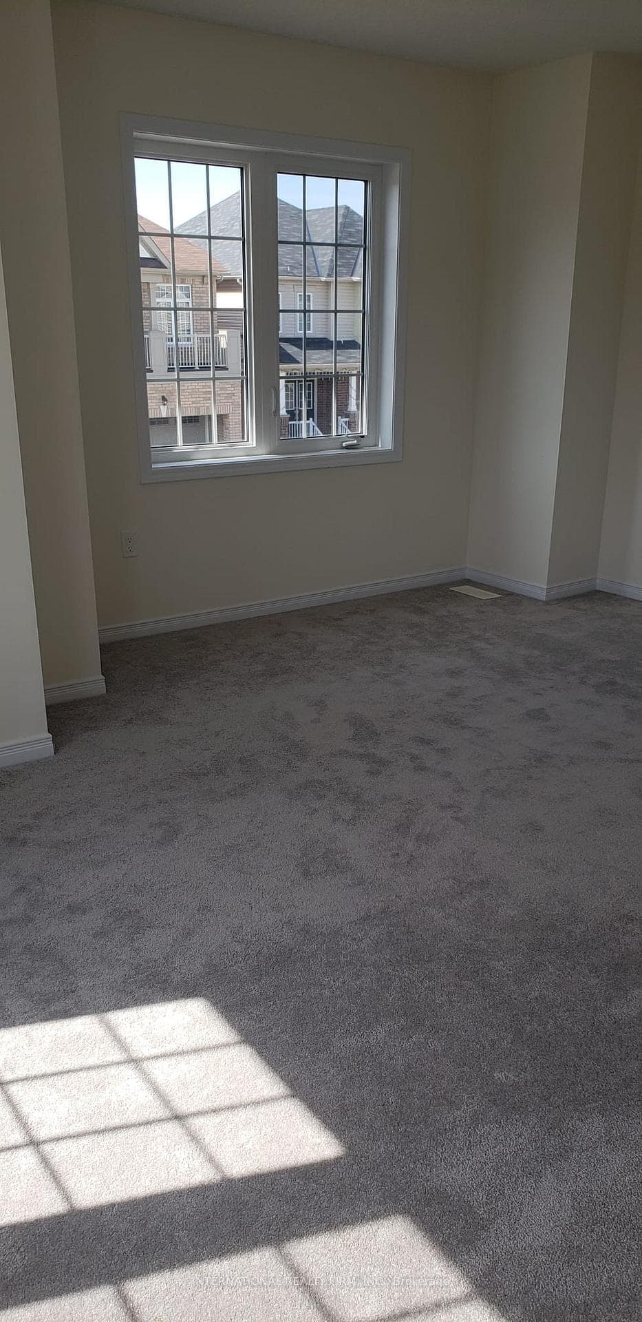 30 Sara Drive photo 15