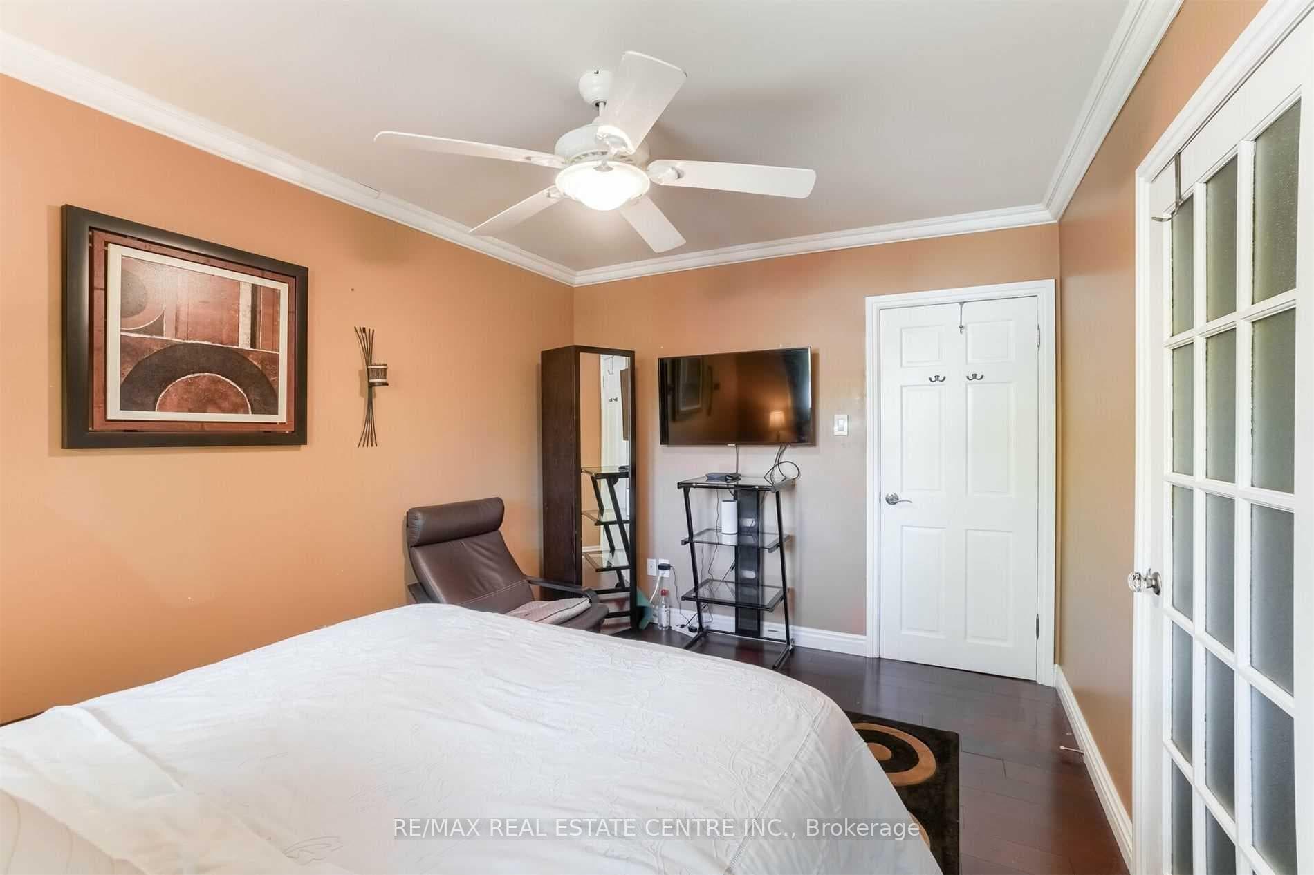 41 Clearside Place photo 26