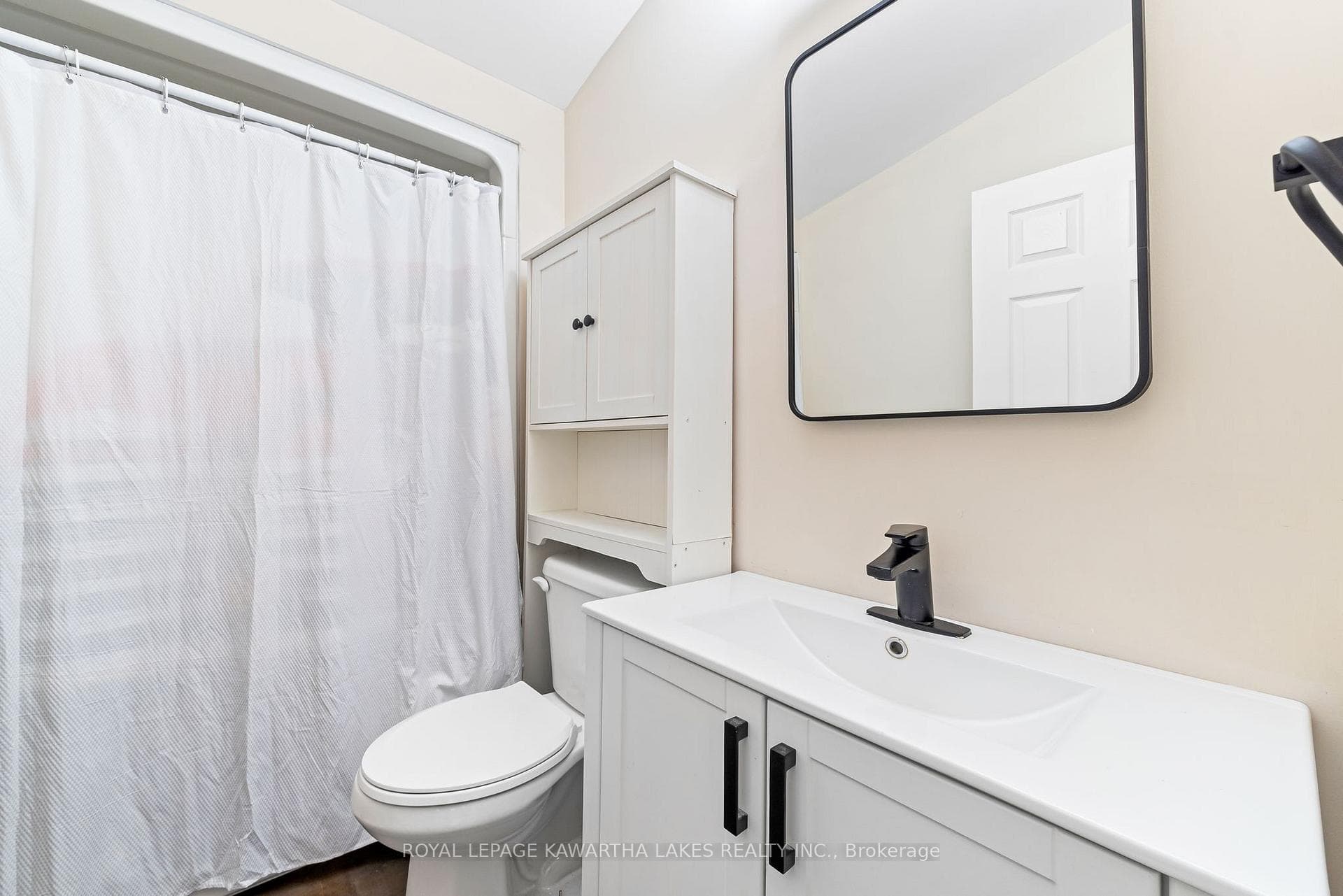 139 Southview Drive photo 24