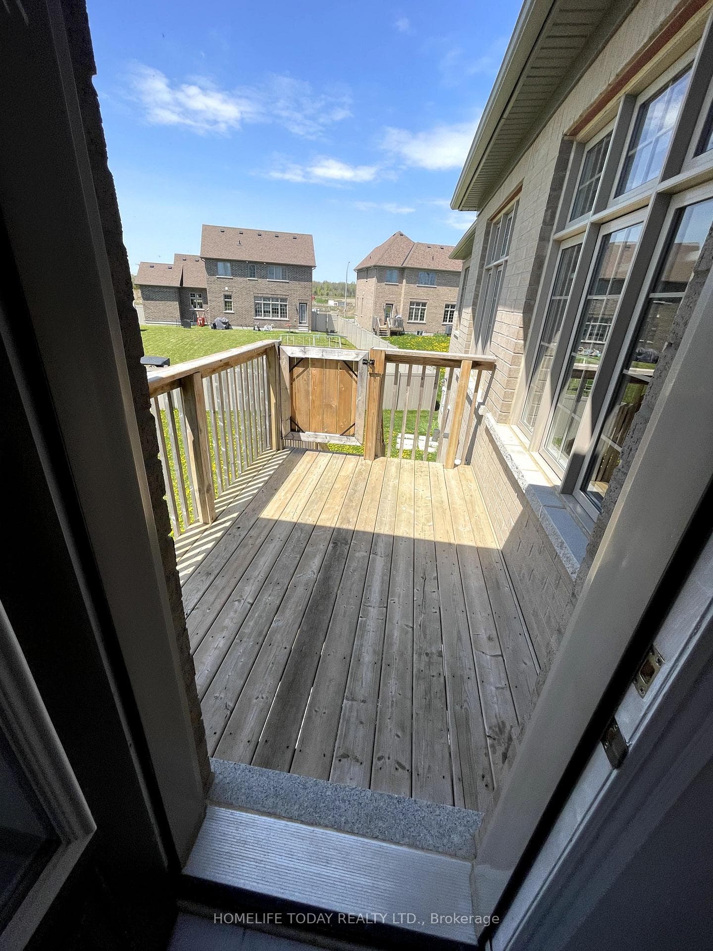 91 Summer Breeze Drive photo 9