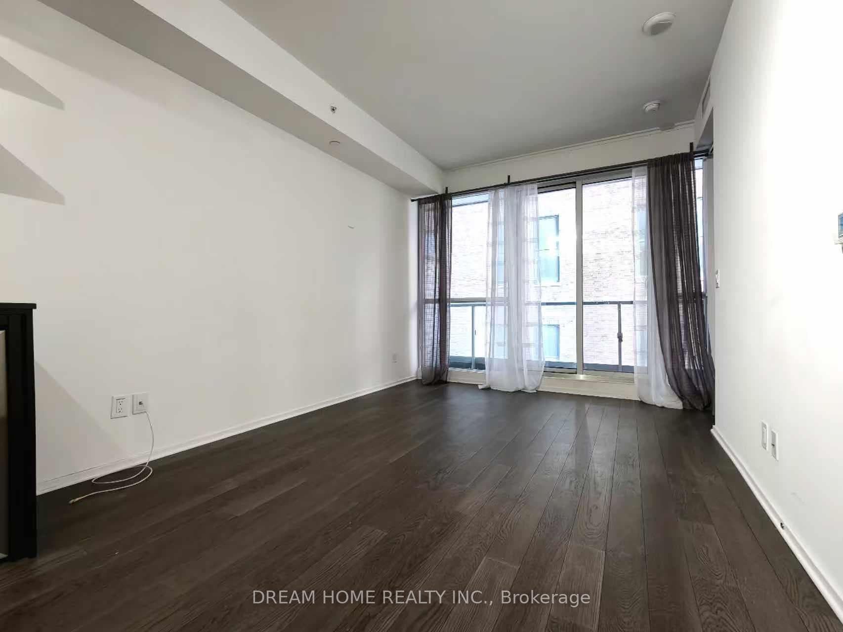 70 Temperance Street Unit 810 photo 3