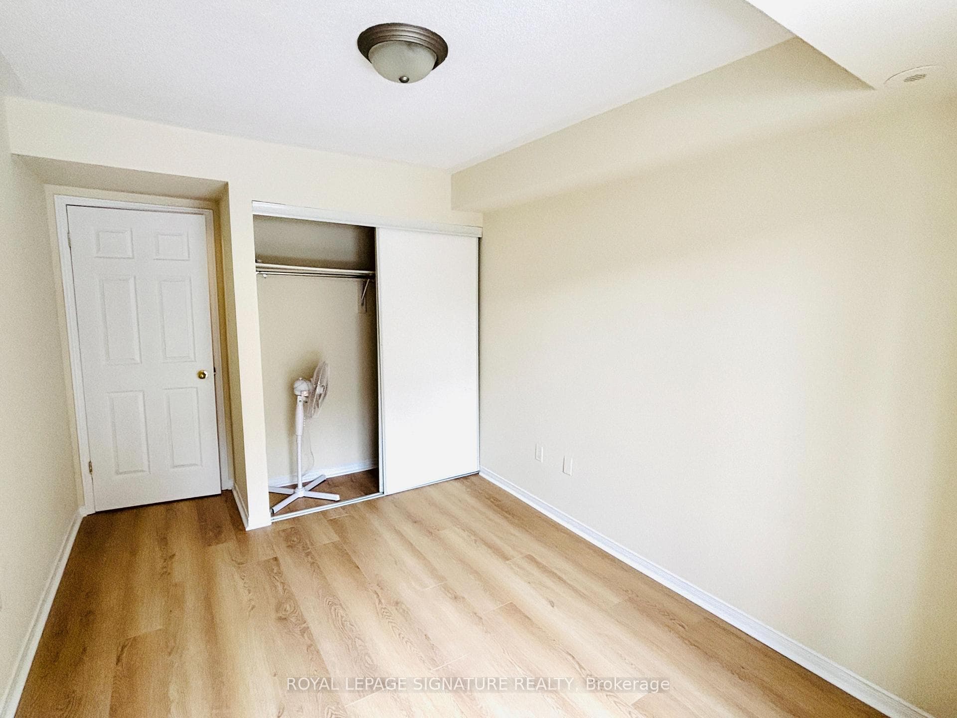 308 John Street Unit 110 photo 13
