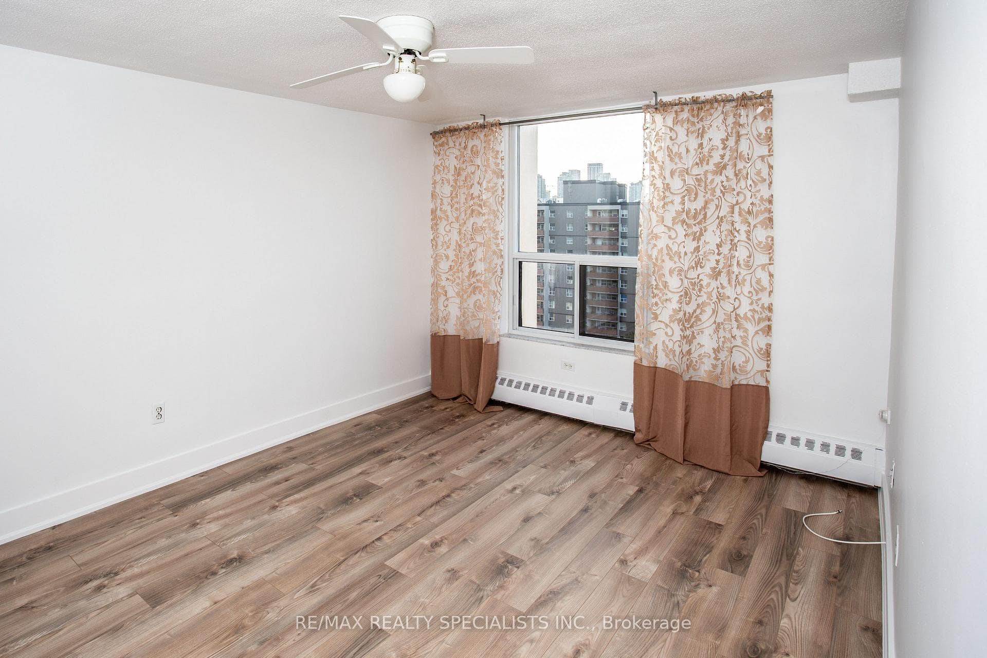3120 Kirwin Avenue Unit PH 6 photo 13