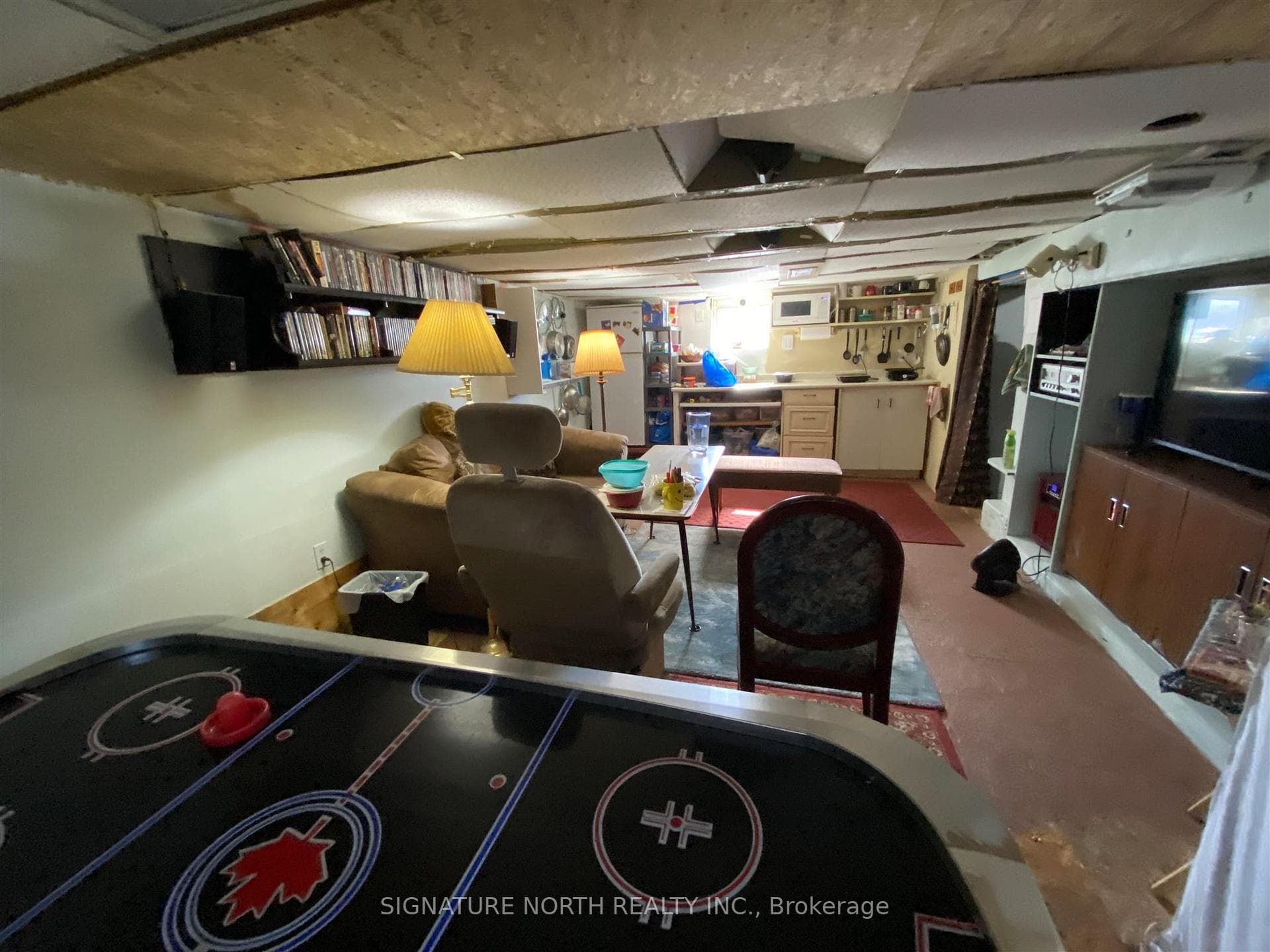 182 Machar Street photo 6