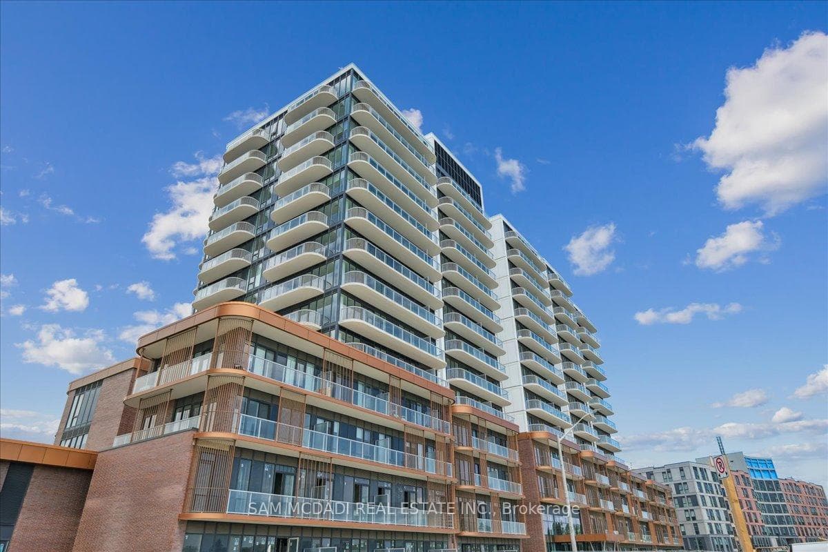 220 Missinnihe Way Unit 912 photo 1