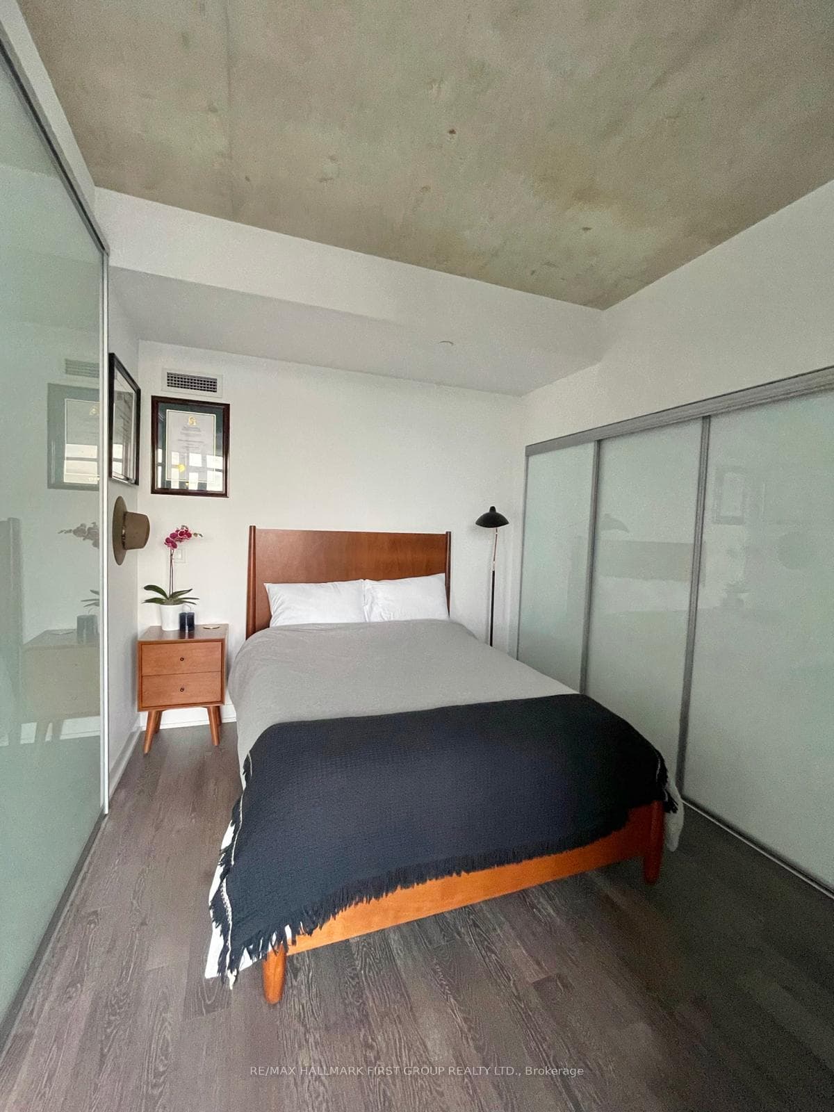 1190 Dundas Street Unit 1212 photo 10