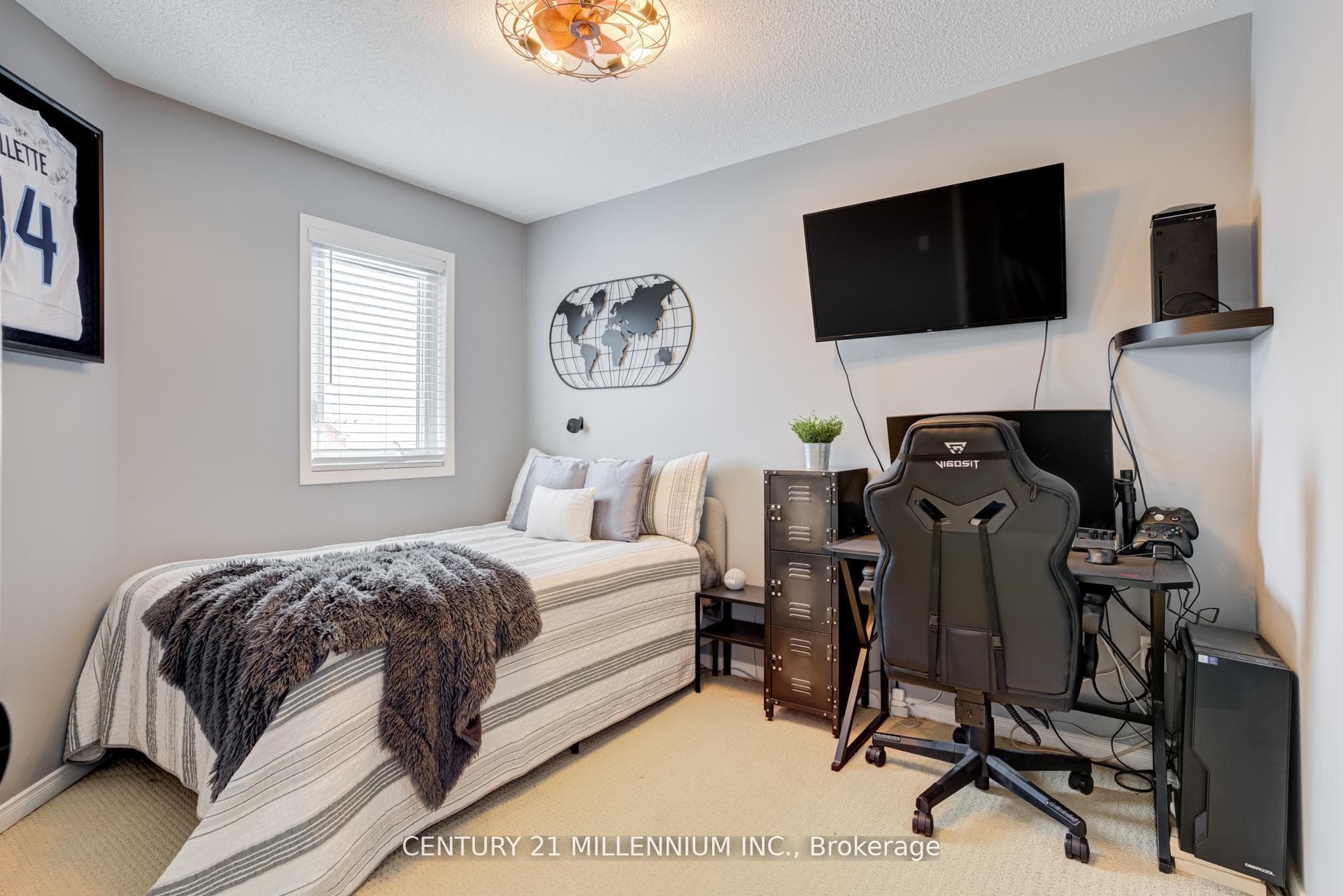 327 Perry Road photo 29