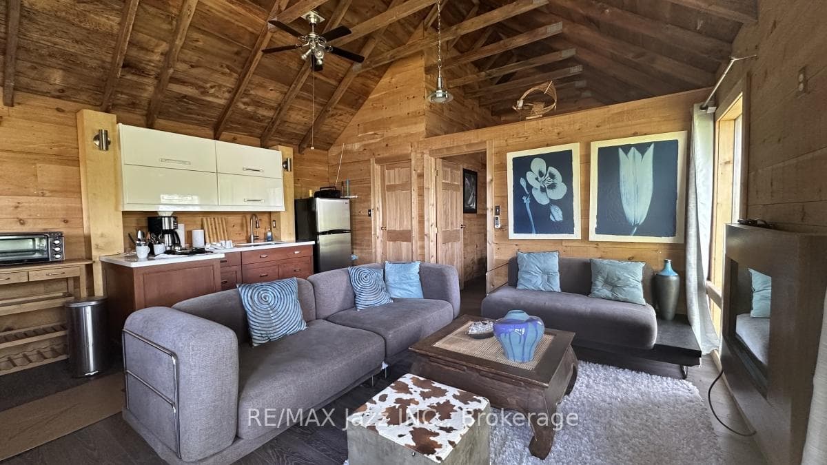 1314 Shebeshekong Road photo 27