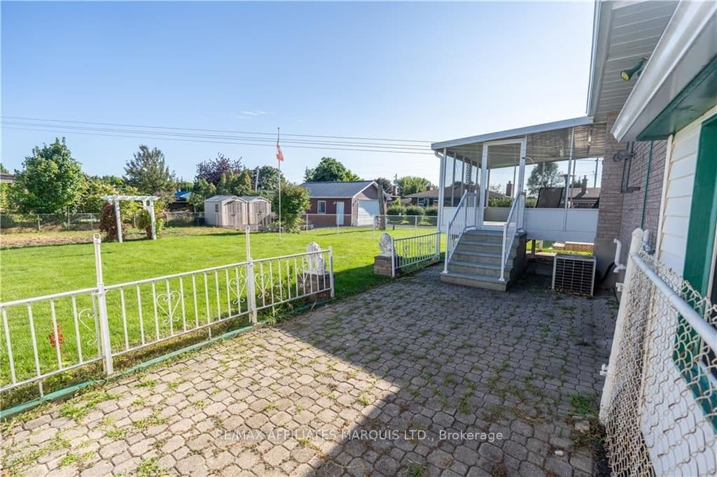 1425 THIRD Street photo 27