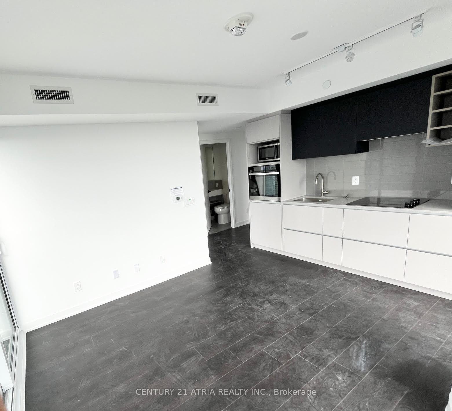 319 Jarvis Street Unit 3815 photo 4