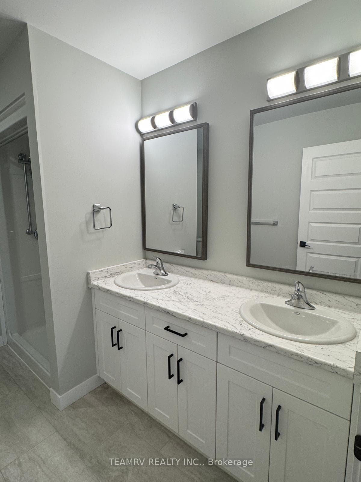 198 Hooper Street photo 24