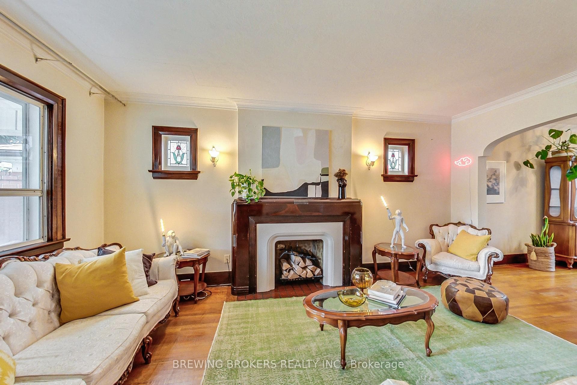 246 Atlas Avenue photo 8