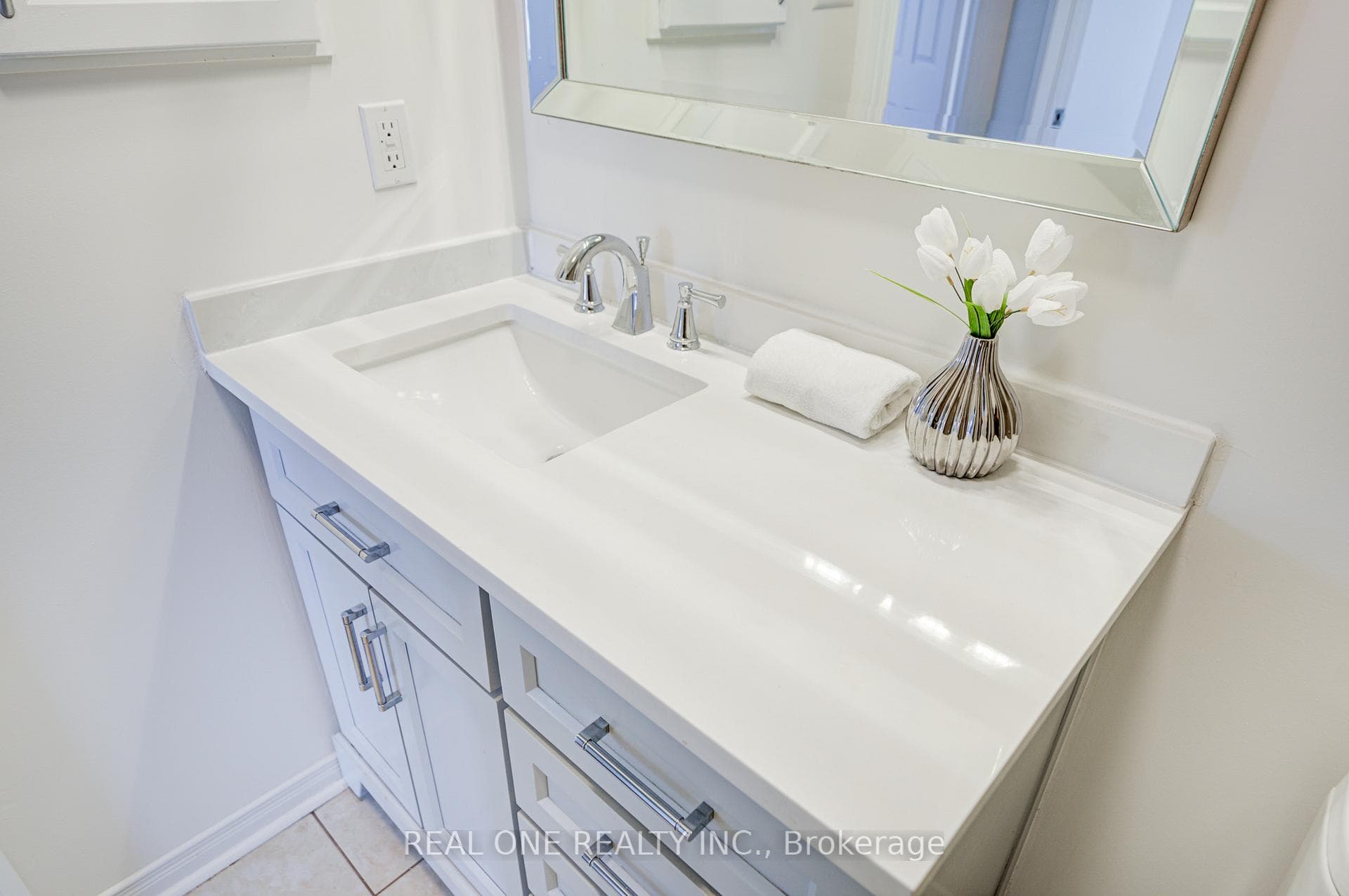 65 Westcliffe Crescent photo 36