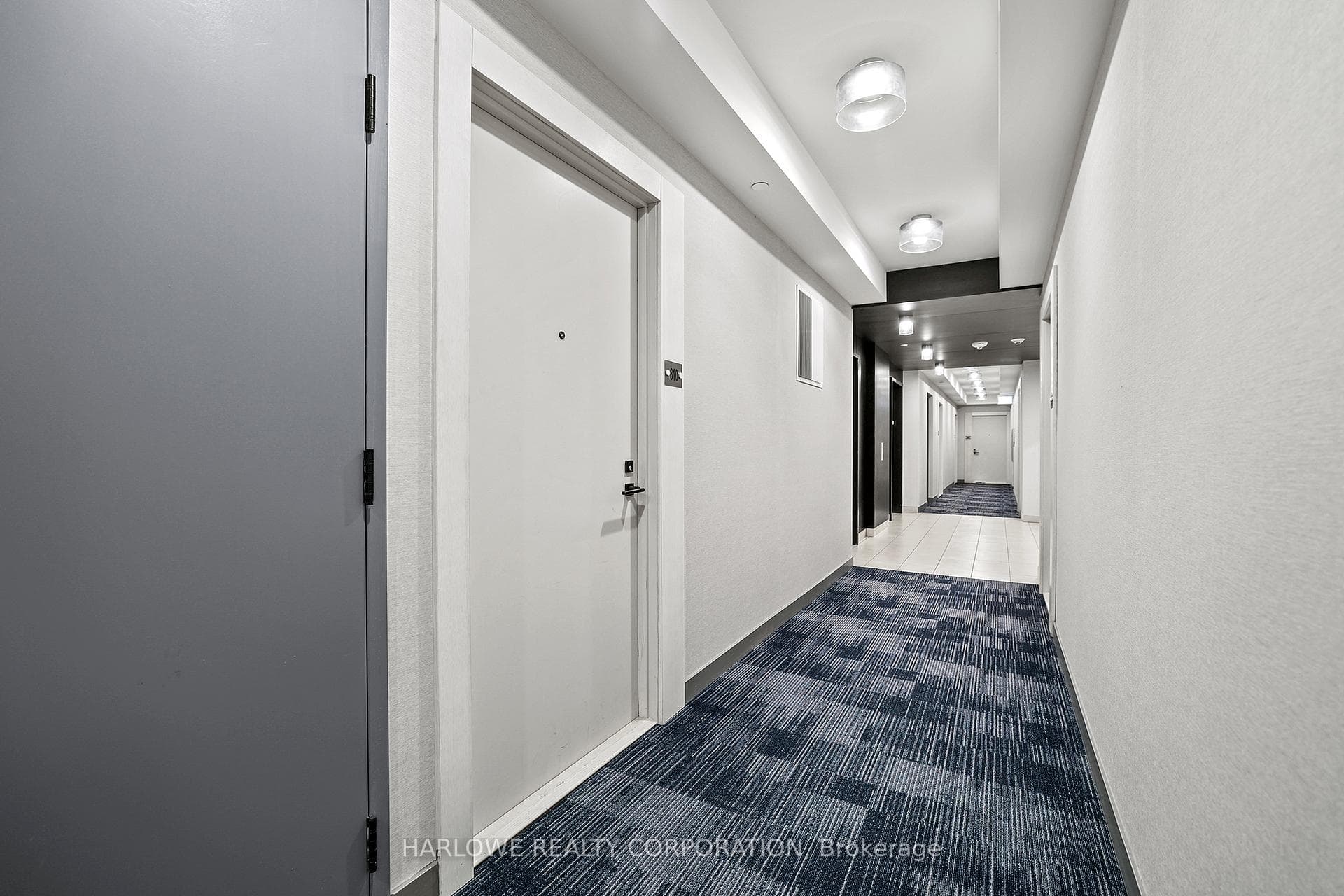 4677 Glen Erin Drive Unit 810 photo 22