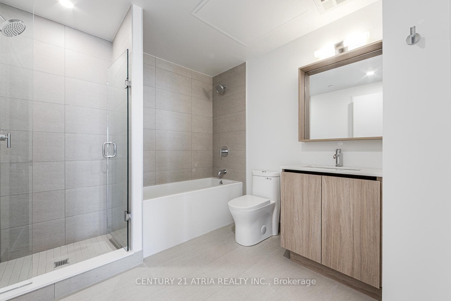 35 Parliament Street Unit 1804 photo 16