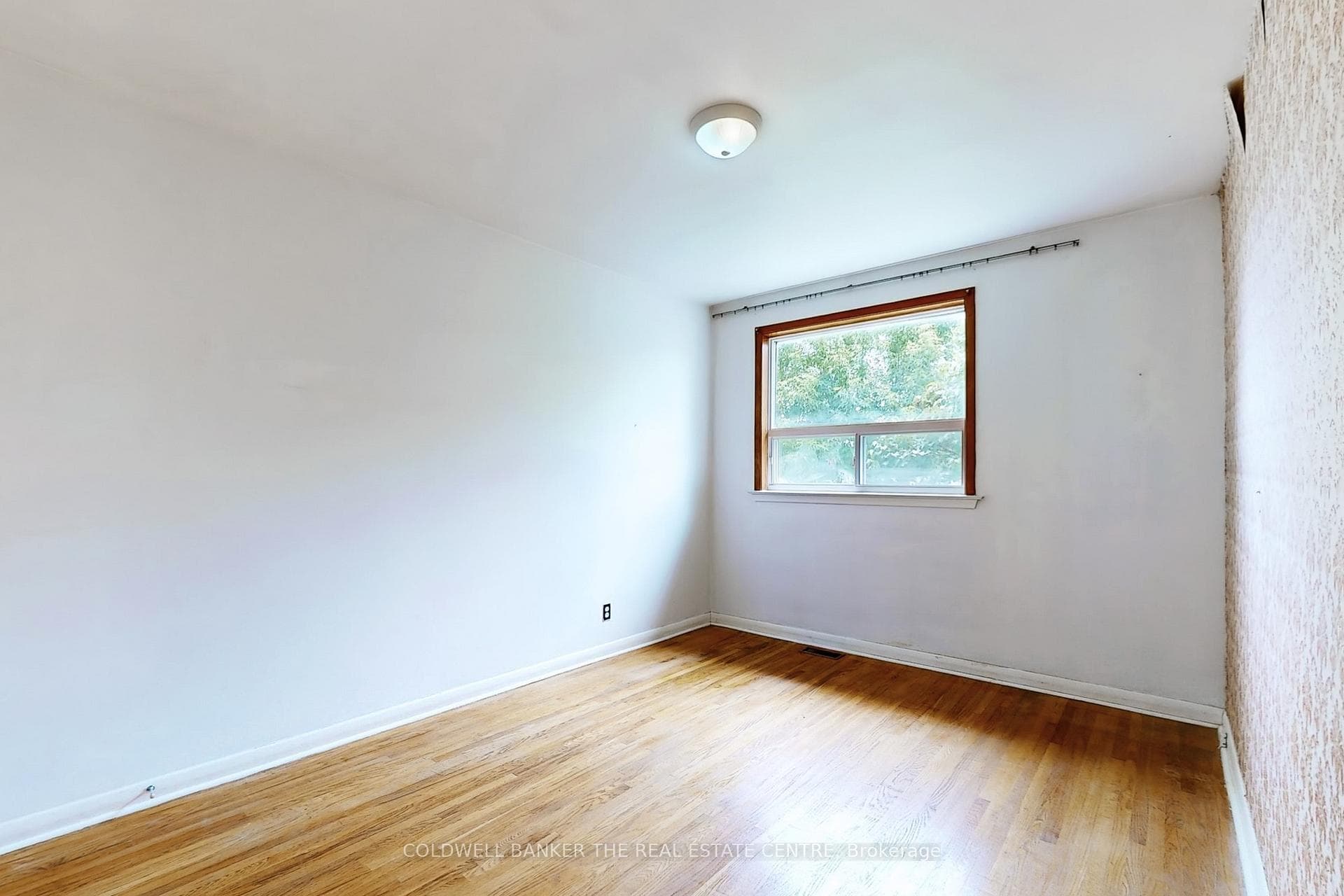 308 Taylor Mills Drive photo 12