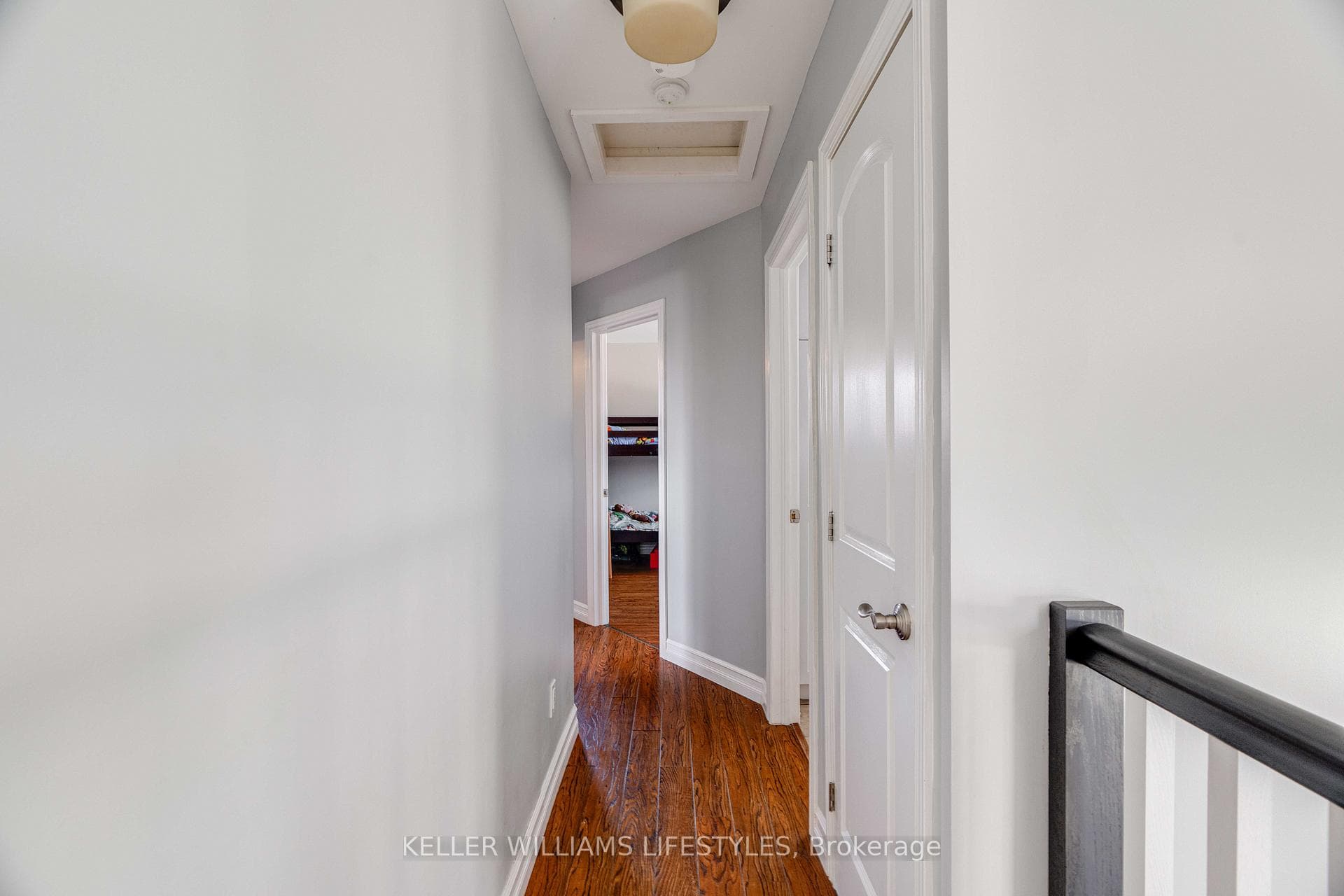 264 Mogg Street photo 12