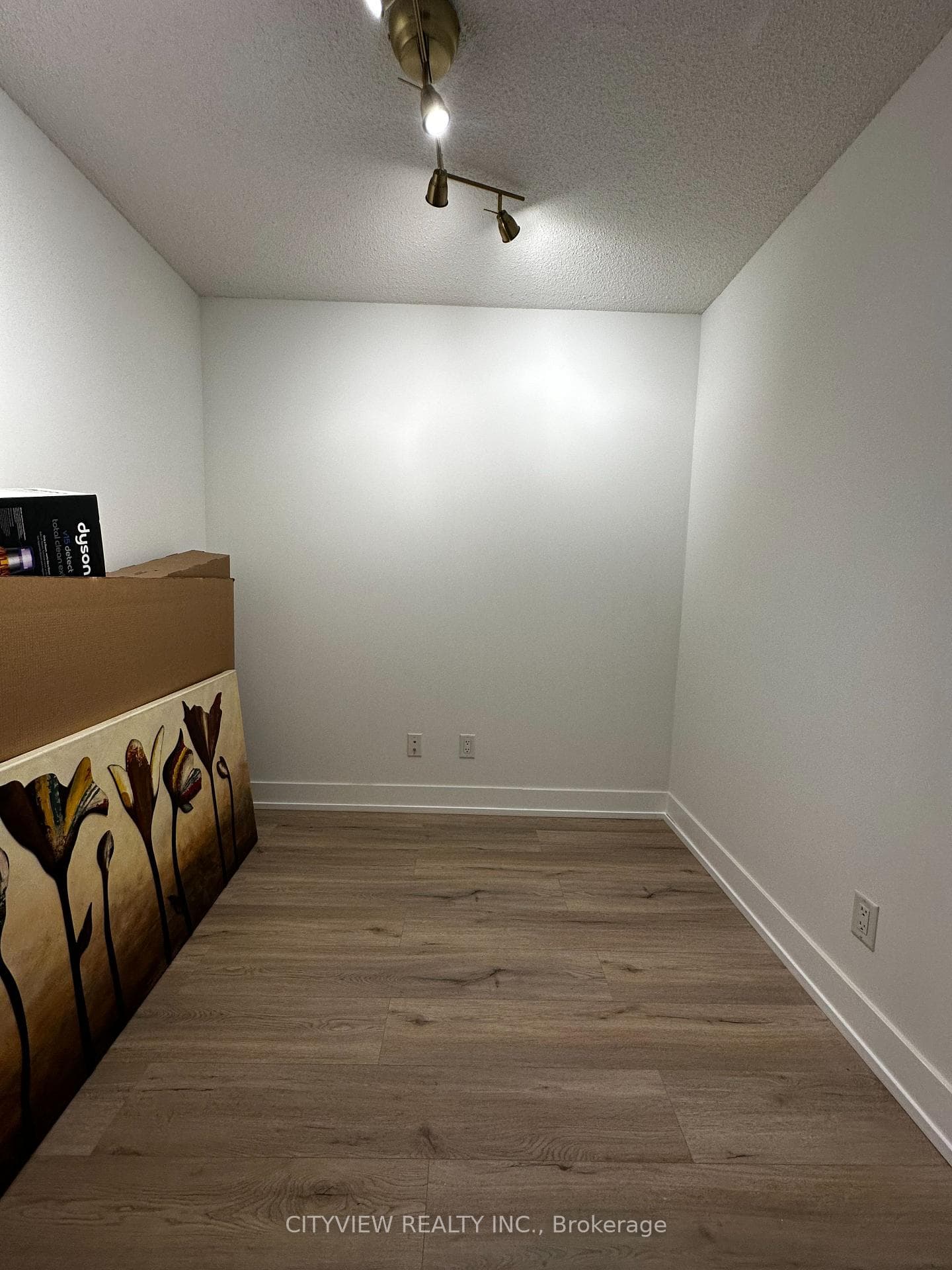 3880 Duke of york Boulevard Unit 707 photo 20