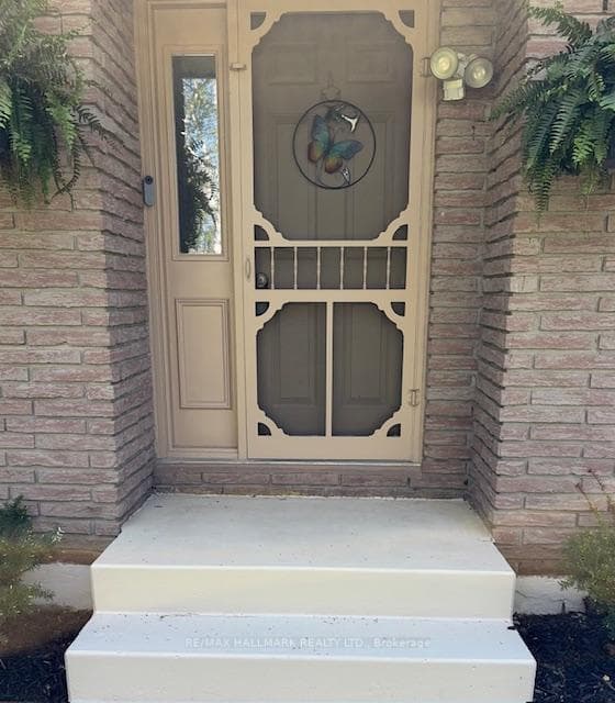 191 Summit Drive photo 2
