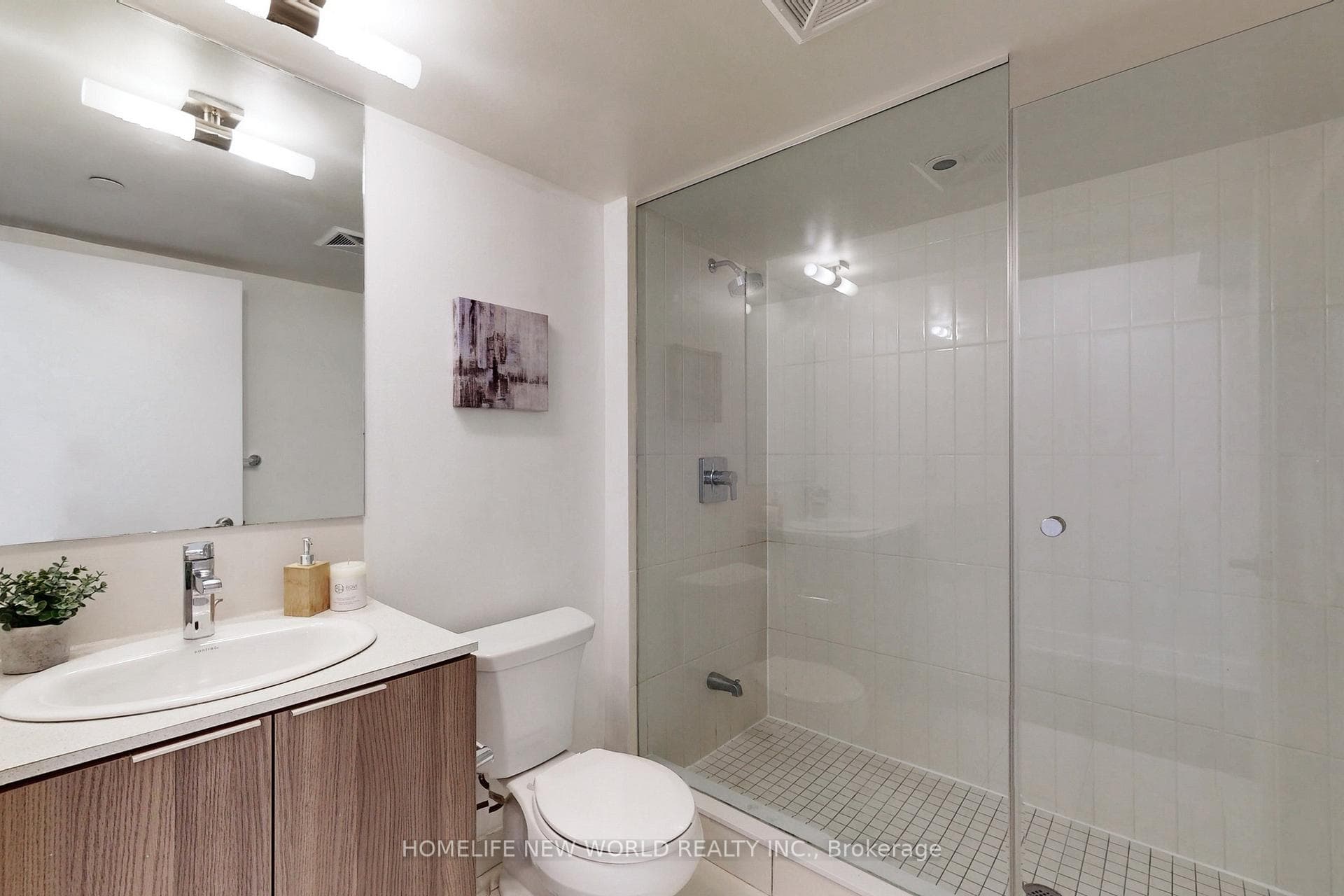 955 BAY Street Unit 725 photo 21