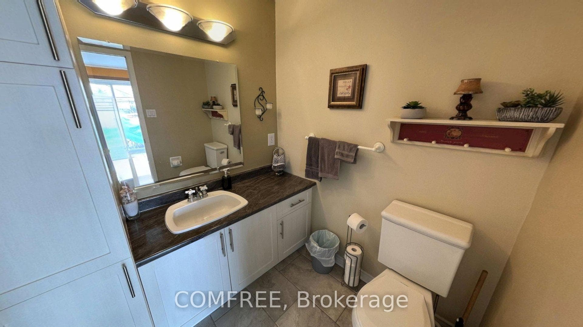 56 Fieldgate Drive photo 8