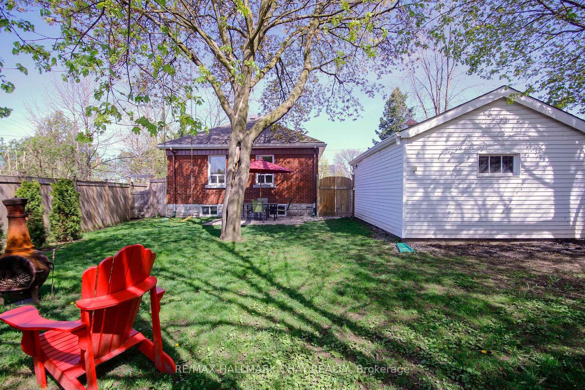 139 Penetang Street photo 38