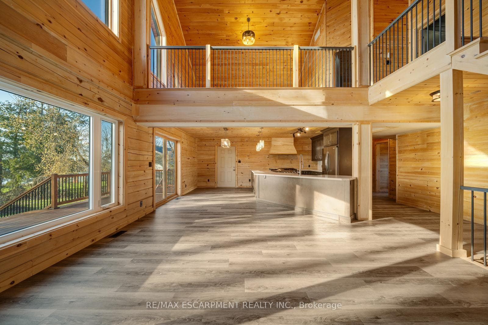 33 Laird Drive photo 17