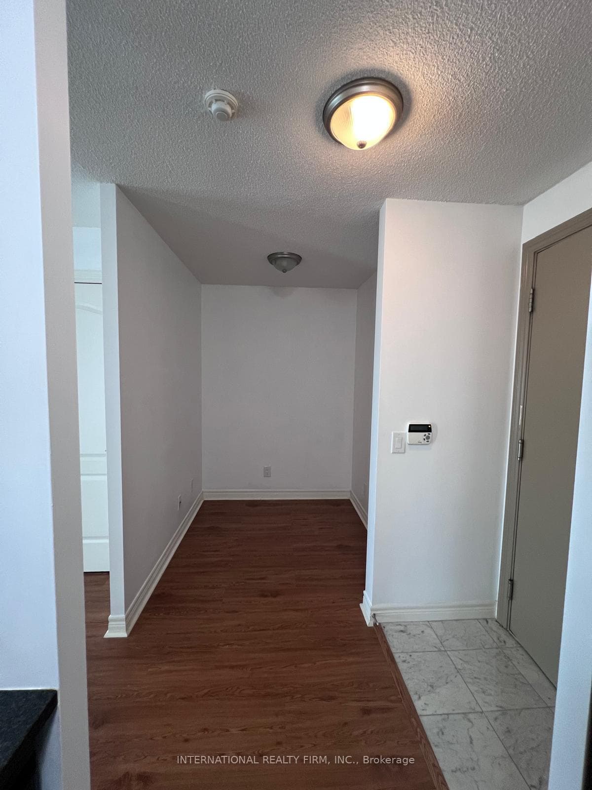 70 Town Centre Court Unit 2205 photo 5