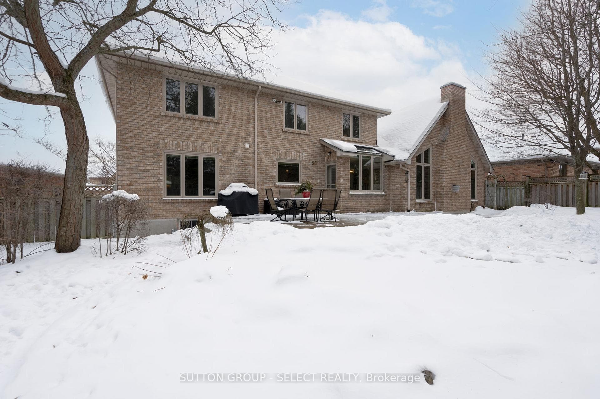 30 CARNFORTH Road photo 36
