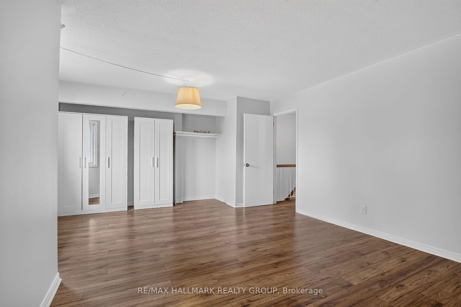 244 Huntersfield Drive photo 37