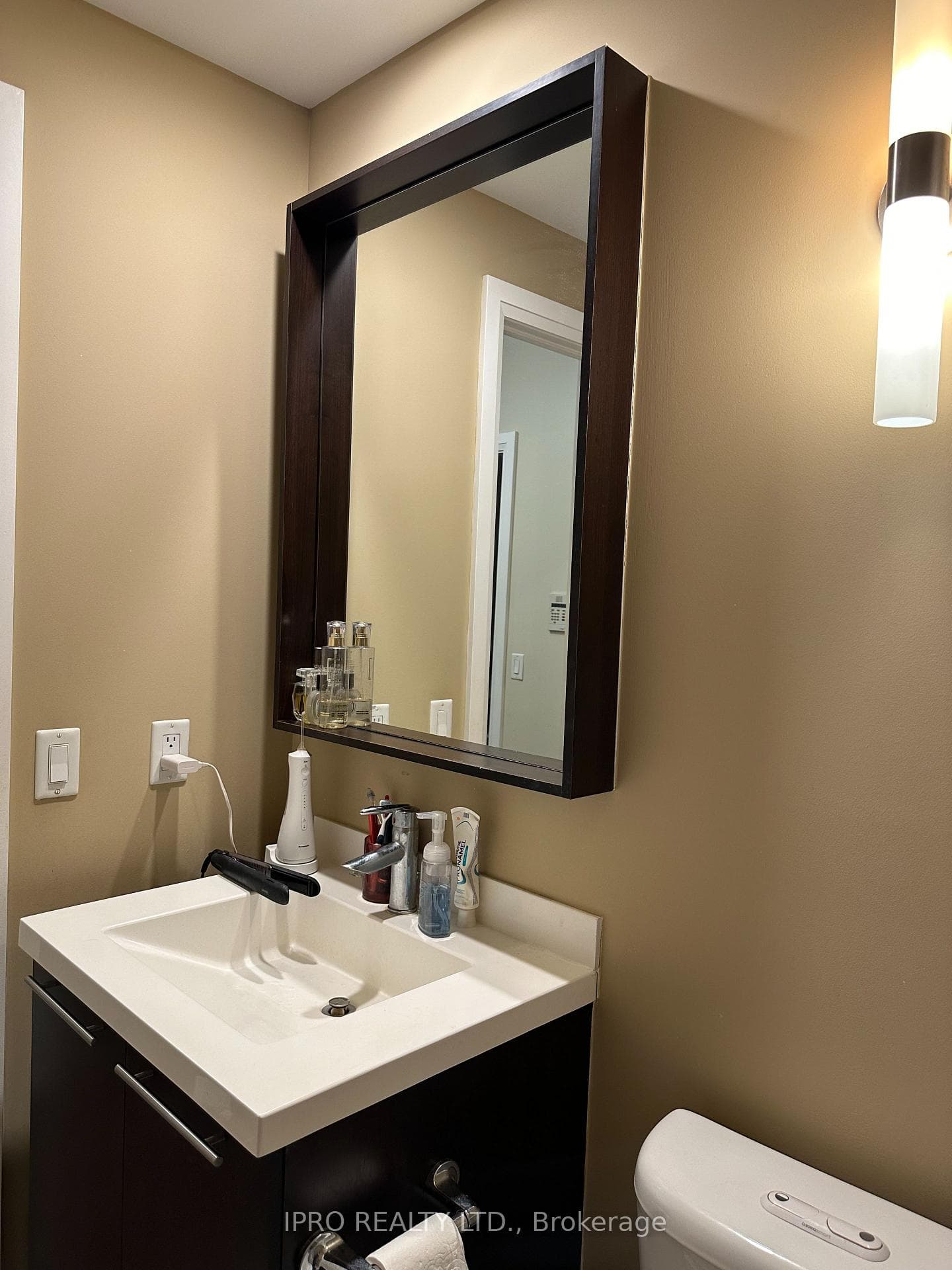 100 Harrison Garden Boulevard Unit 512 photo 19