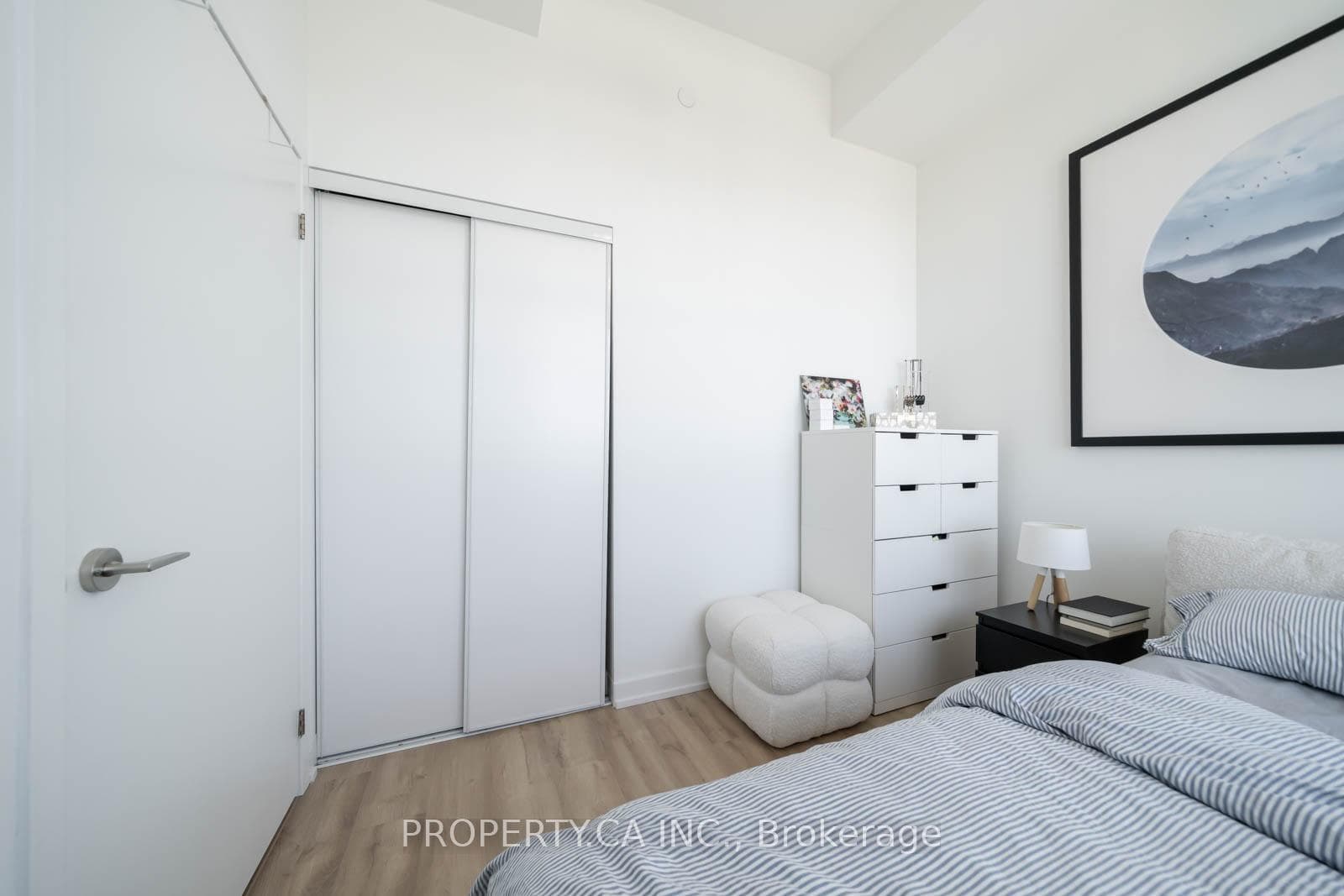 135 East Liberty Street Unit 2701 photo 22