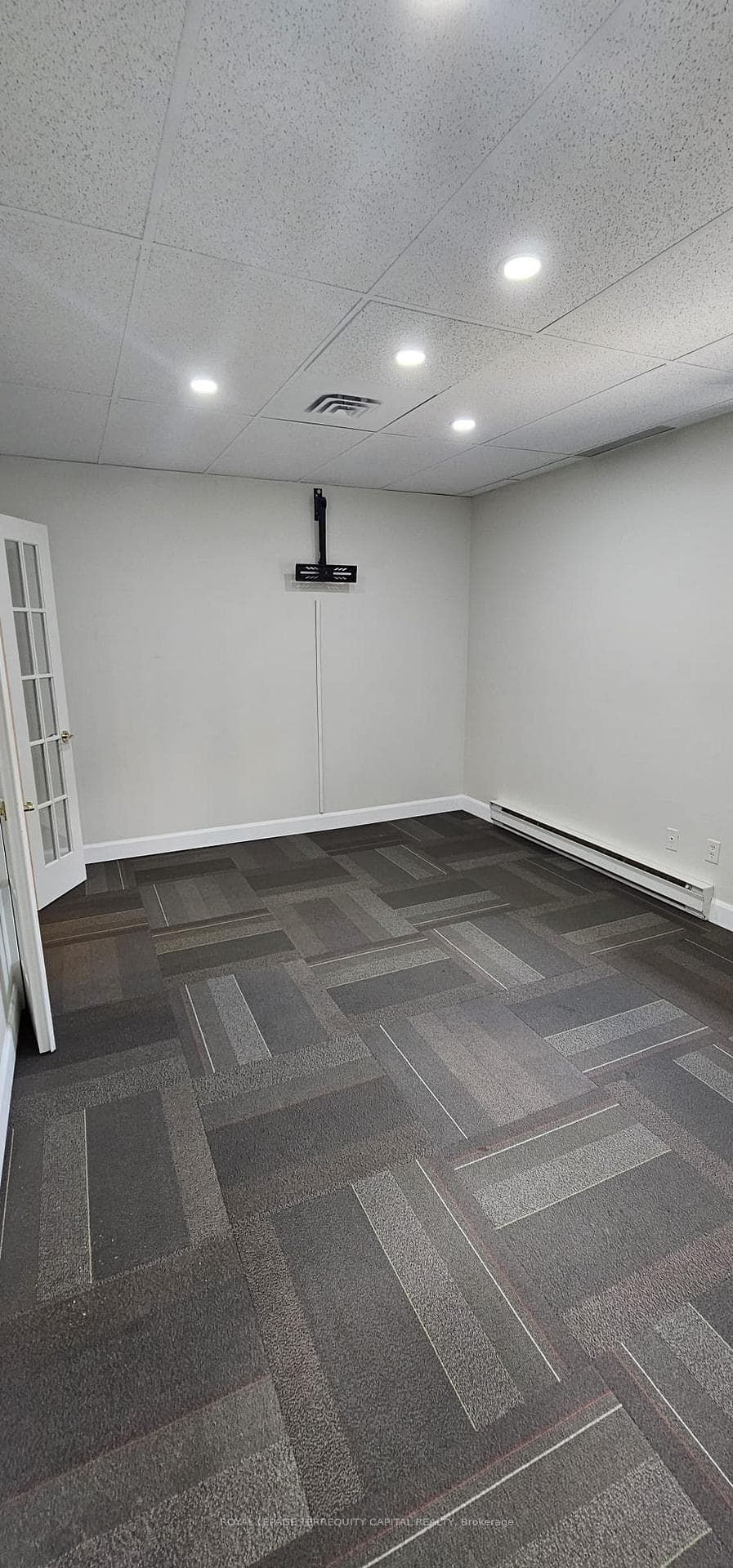 8300 Yonge Street Unit 201 photo 14