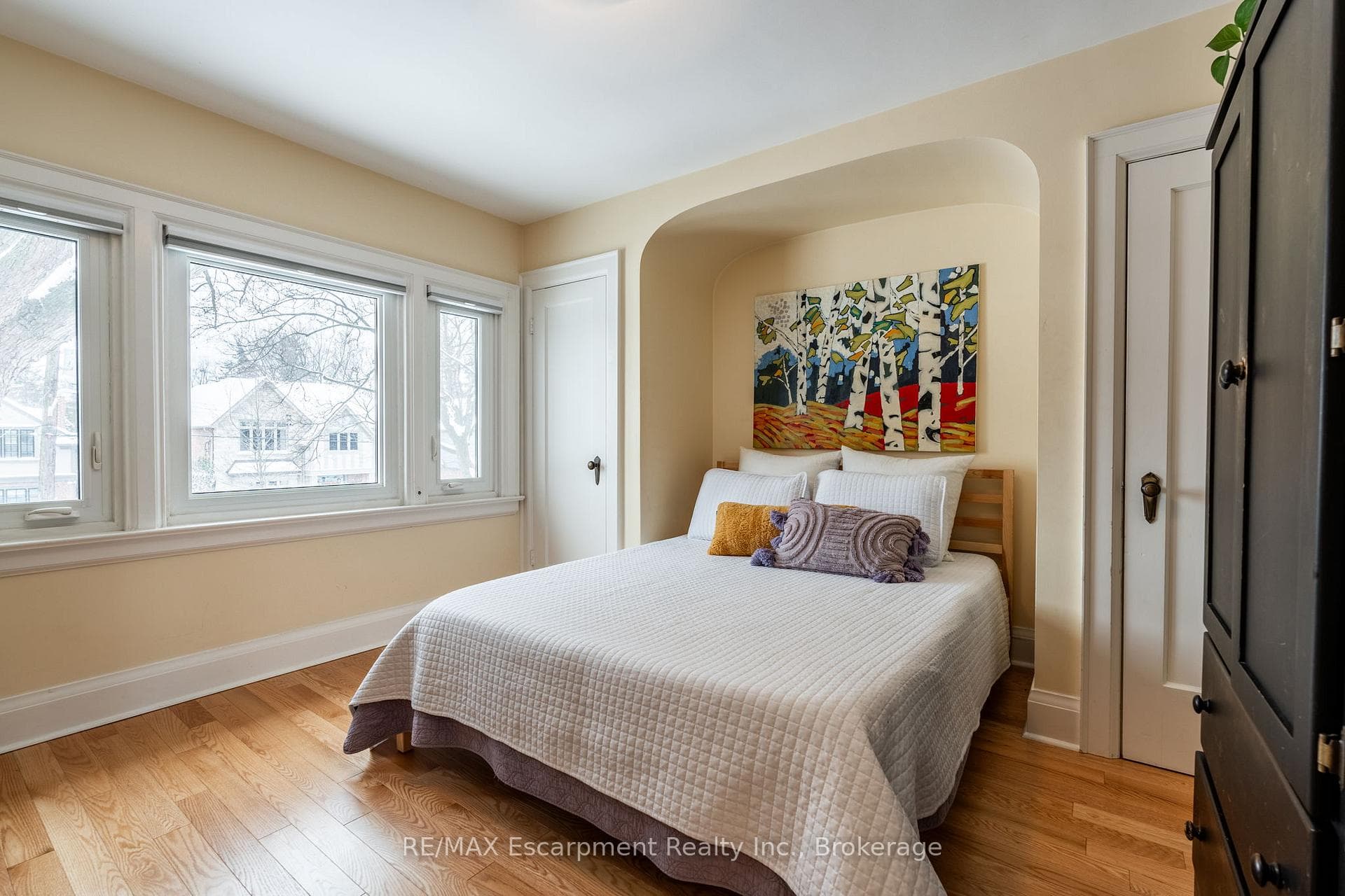 12 Meadowvale Drive photo 23