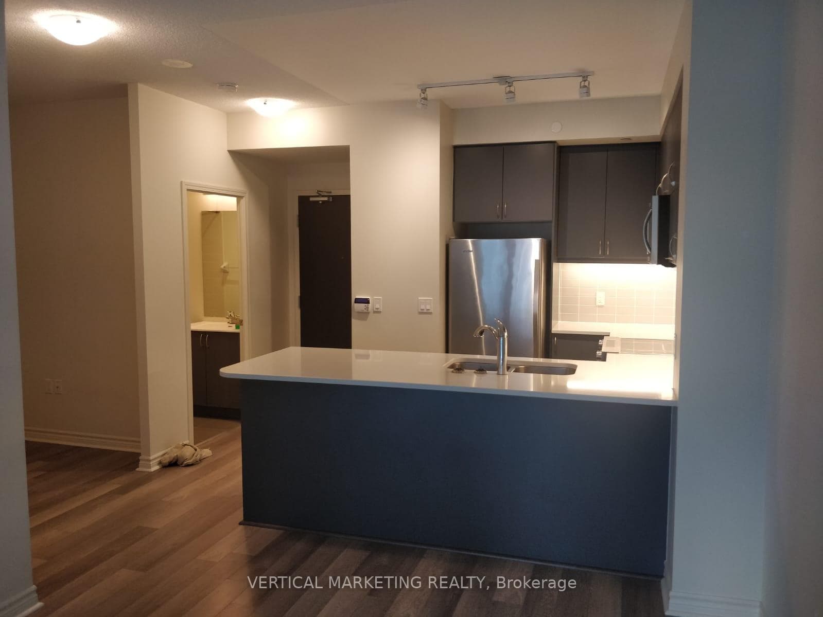 39 Annie Craig Drive Unit 502 photo 6