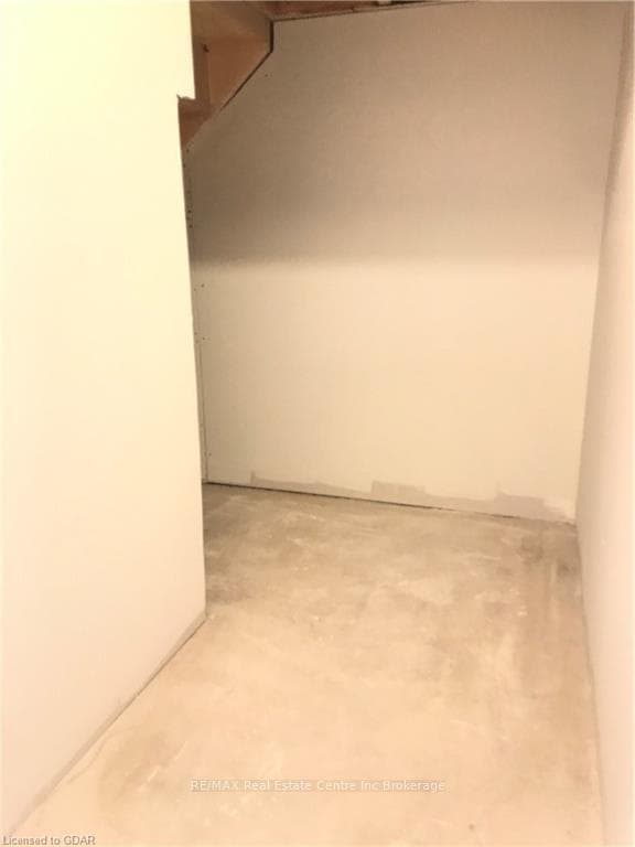 24 MORRISON Road Unit D5 photo 6