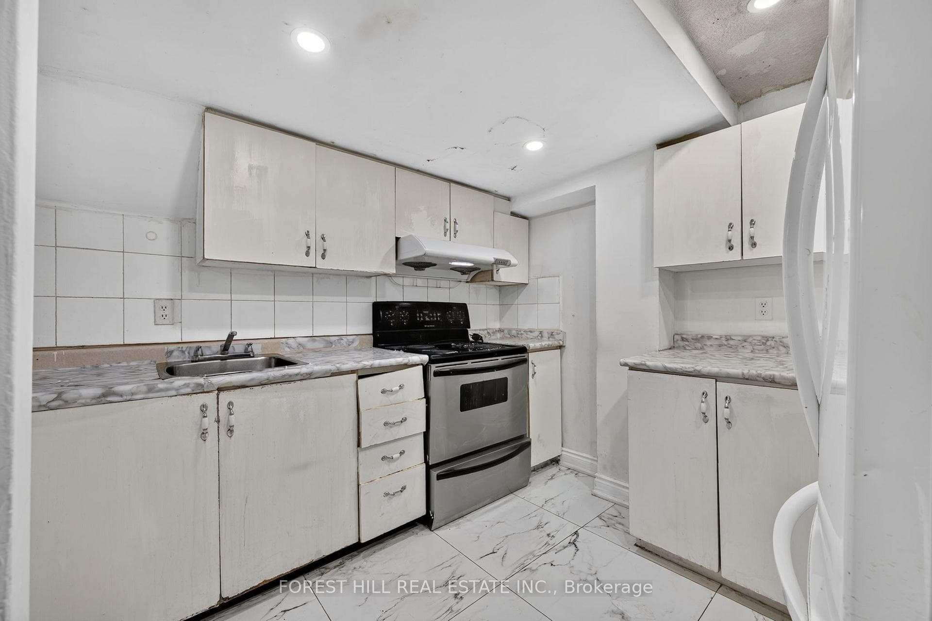 55 Castlehill Road photo 33