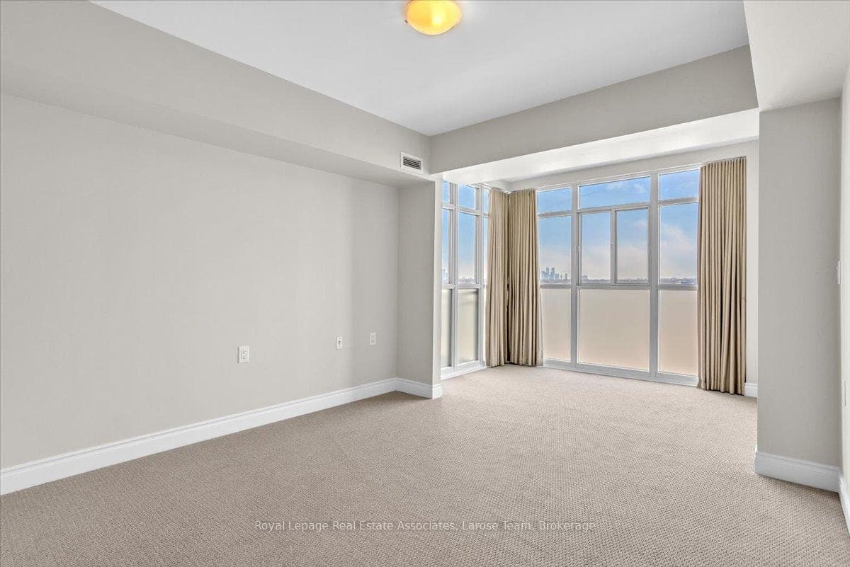 3 Marine Parade Drive Unit 1706 photo 24