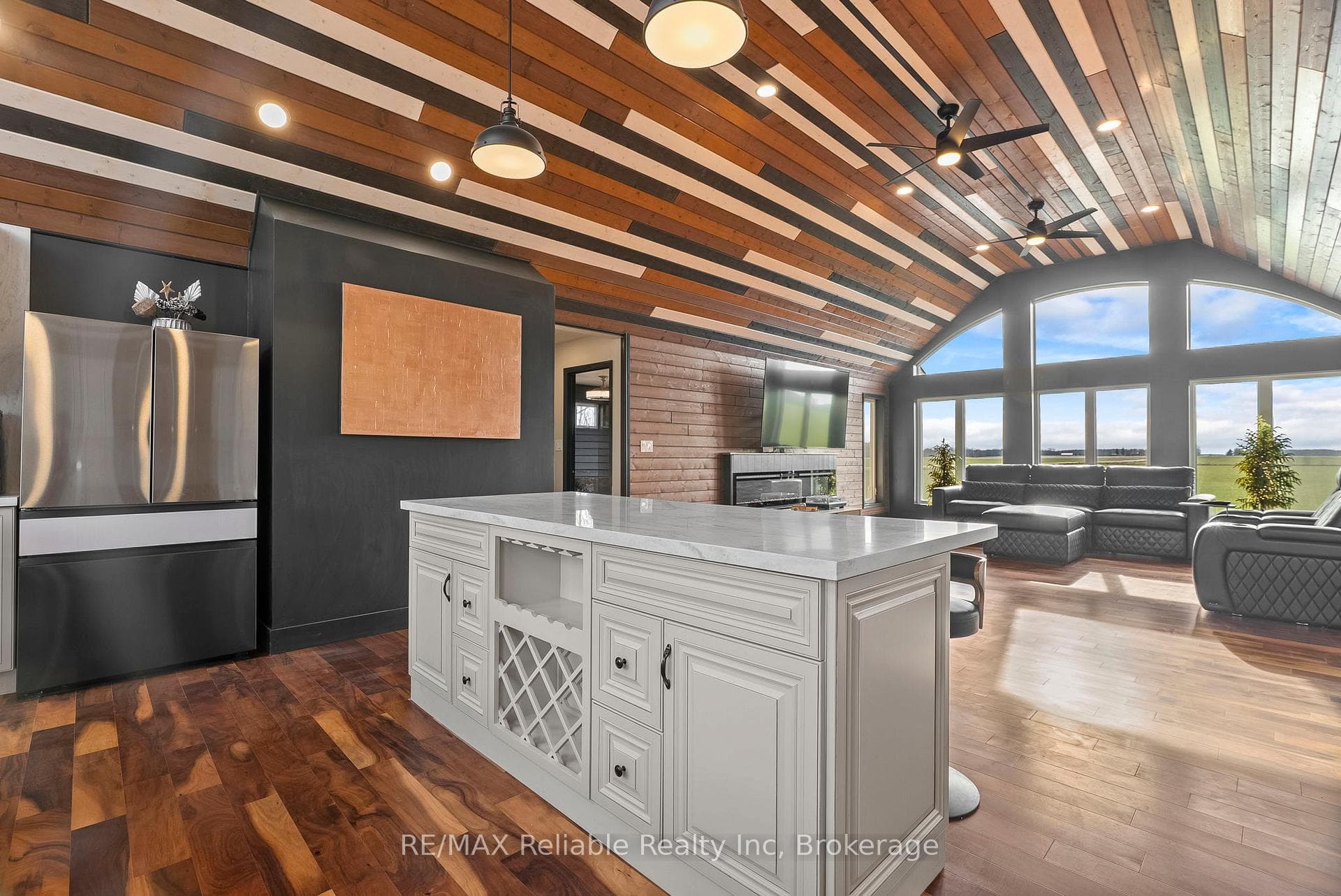 43841 Cranbrook Road photo 13