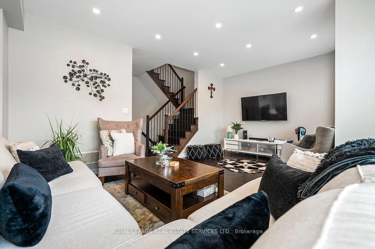 3041 Ernest Appelbe Boulevard photo 26