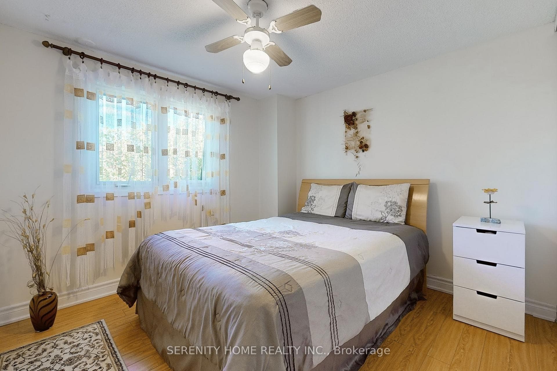 1051 Cedarglen Gate Unit #53 photo 18
